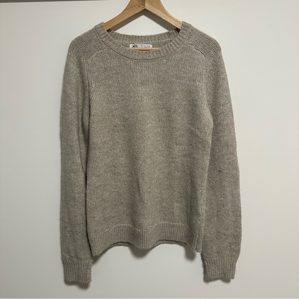 Zara Chunky Knit Crew Neck Sweater